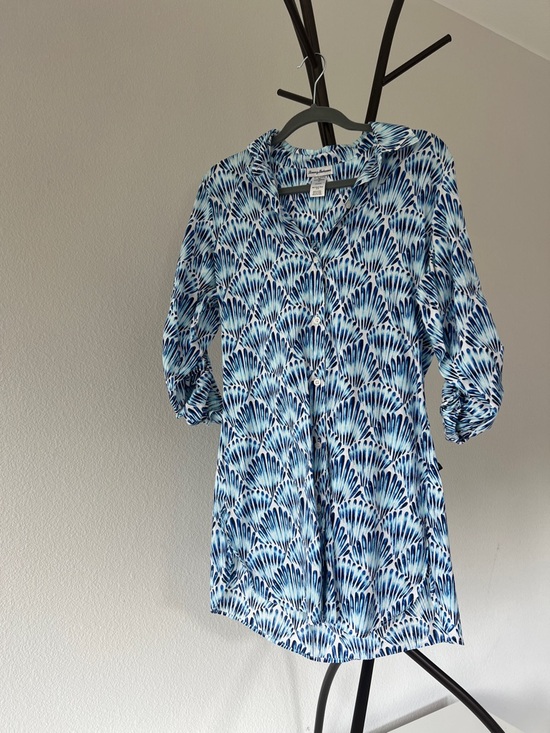 Tommy Bahama Tops - Tommy Bahama Blue and White Patterned Tunic